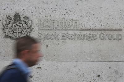 FTSE 100 closes lower as Iran war sends price of oil rocketing