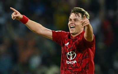 England ease to DLS victory over Sri Lanka in opening T20 