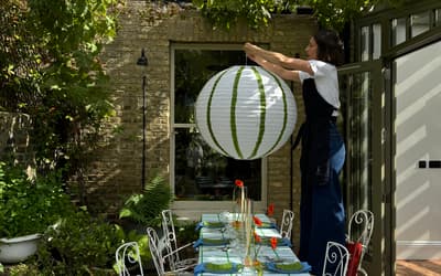 Laura Jackson, Skye Gyngell and others on how to entertain outside