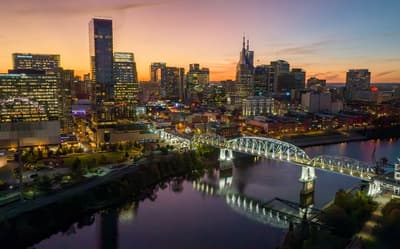 Honky tonks, hot chicken and Dolly Parton — a Nashville travel guide