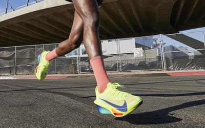 Best carbon plate running shoes