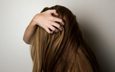 Why your winter hair looks greasy — and how to fix it