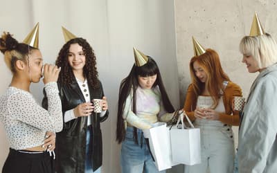 Best small gift ideas for people you don't know well