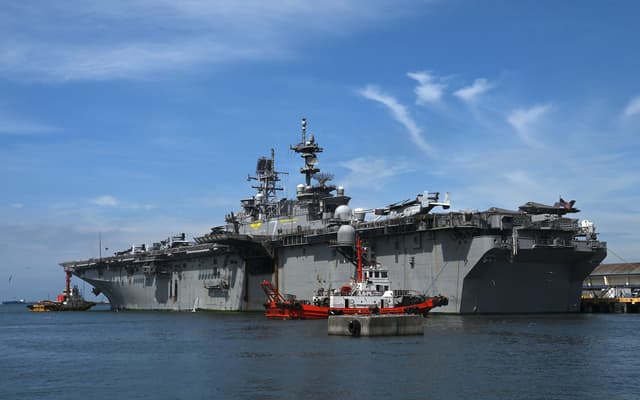 Vietnam War ghost rises over Trump as he sends US Marines to Iran zone