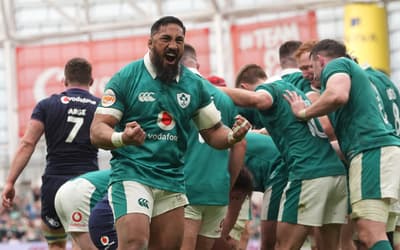 Ireland claim Triple Crown to keep Six Nations dream alive