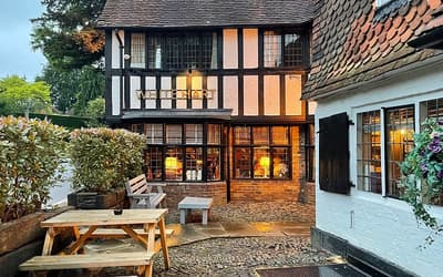 The Surrey country pub that does one hell of an American barbecue