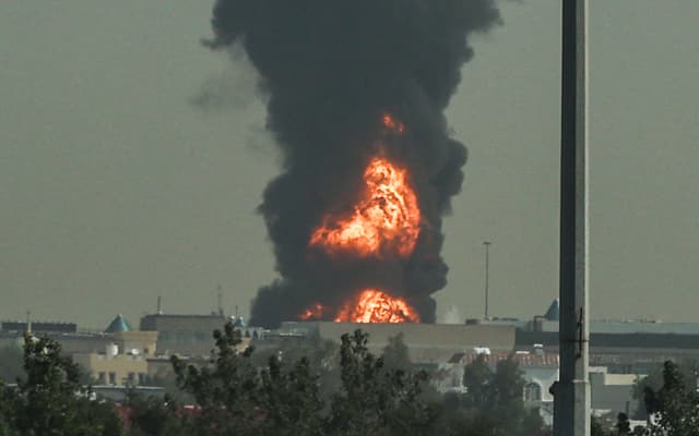 London flights chaos as Dubai drone attack sparks airport shutdown 